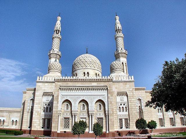 Ramadan 2012 : 300 résidents étrangers convertis à l&rsquo;islam à Dubaï