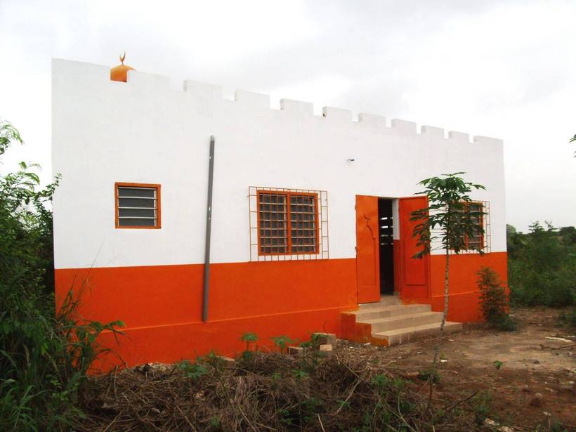 Projet 99 : les villageois d’Amendeta (Togo) peuvent enfin célébrer Jumu’a