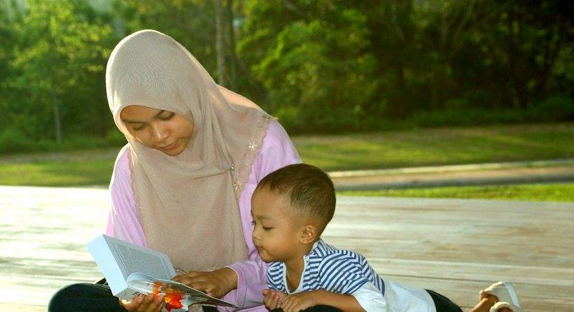 maman-hijab-nourrice