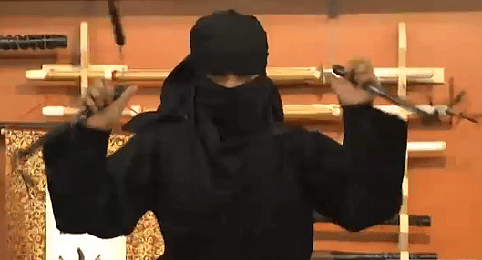 iran-femmes-ninja2