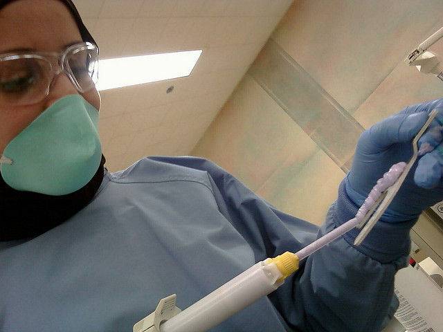 Un dentiste condamné pour avoir refusé d'embaucher une femme voilée Un dentiste condamné pour avoir refusé d'embaucher une femme voilée
