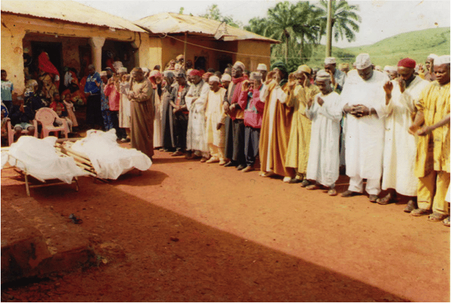 Mounira LIFE Janaza