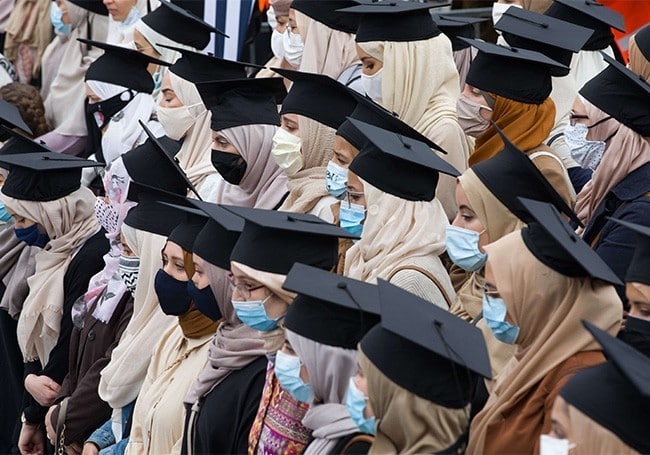 En Belgique les femmes musulmanes ripostent! En Belgique les femmes musulmanes ripostent!