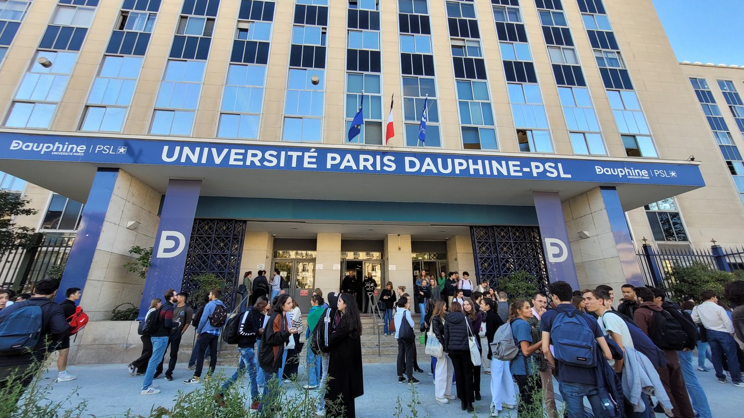 Voile : une intervenante de Paris-Dauphine exclue après des propos racistes
