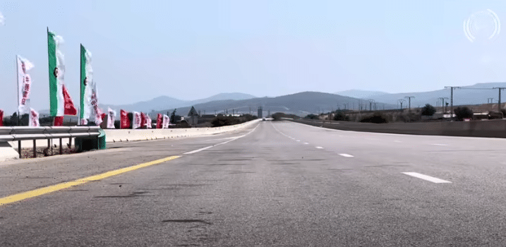Algérie: après 17 années de travaux, l'autoroute est-ouest est prête